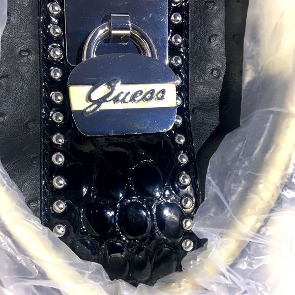 Guess bag NWT - Picture 3 of 8